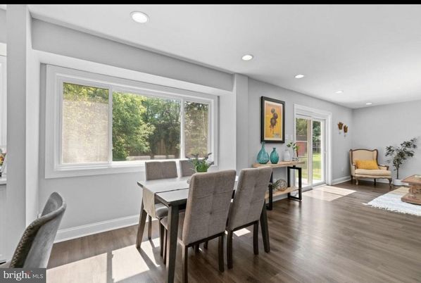 Dining room, Interior, Recessed Lighting, Wood Texture Flooring