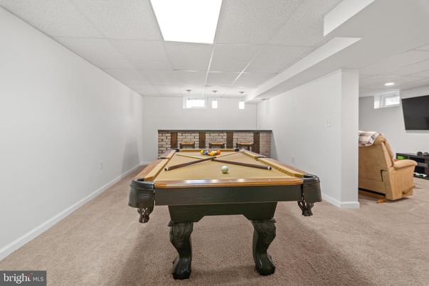 Billiard Table, Game Room, Interior, Recessed Lighting