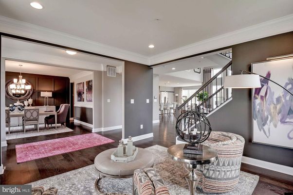 Chandelier, Dining room, Interior, Recessed Lighting, Wood Texture Flooring