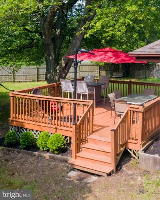 Backyard, Exterior, Hot Tub