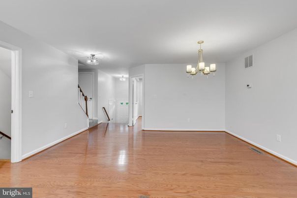 Chandelier, Empty room, Interior, Wood Texture Flooring