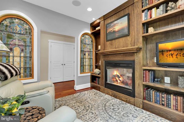 Fireplace, Interior, Recessed Lighting, Wood Texture Flooring, Wooden Walls
