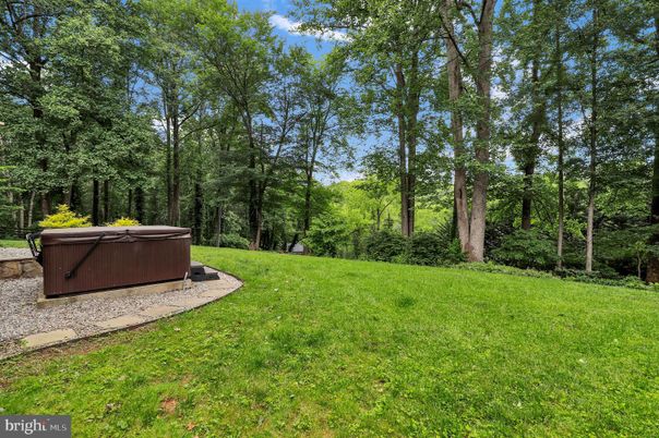 Backyard, Exterior, Hot Tub