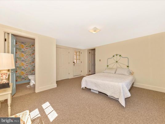 Bathroom, Bedroom, Interior