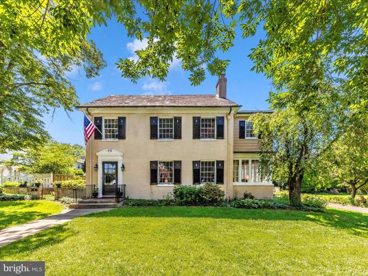 Backyard, Exterior, Facade, Georgian