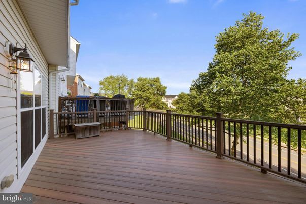 Exterior, Wood Texture Flooring