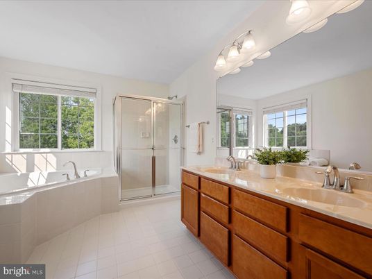 Bathroom, Dual Sink Vanities, Glass Shower, Interior