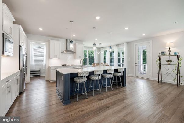 Interior, Kitchen, Pendant Lights, Recessed Lighting, Wood Texture Flooring