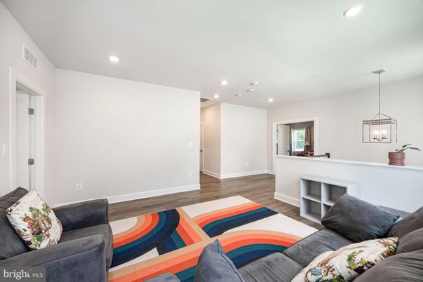 Interior, Living room, Pendant Lights, Recessed Lighting, Wood Texture Flooring