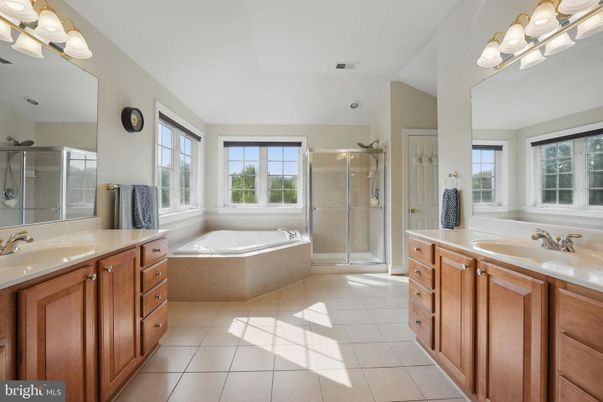 Bathroom, Dual Sink Vanities, Glass Shower, Interior