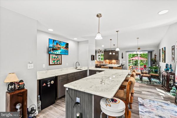 Interior, Kitchen, Pendant Lights, Recessed Lighting, Wood Texture Flooring