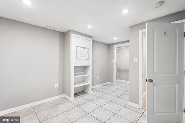 Interior, Recessed Lighting