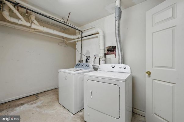 Interior, Utility Closets, Washer