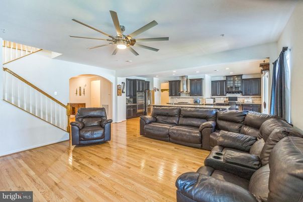 Home Theatre Room, Interior, Kitchen, Living room, Recessed Lighting, Stainless Steel Appliances, Wood Texture Flooring