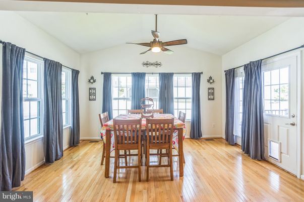 Dining room, Interior, Wood Texture Flooring