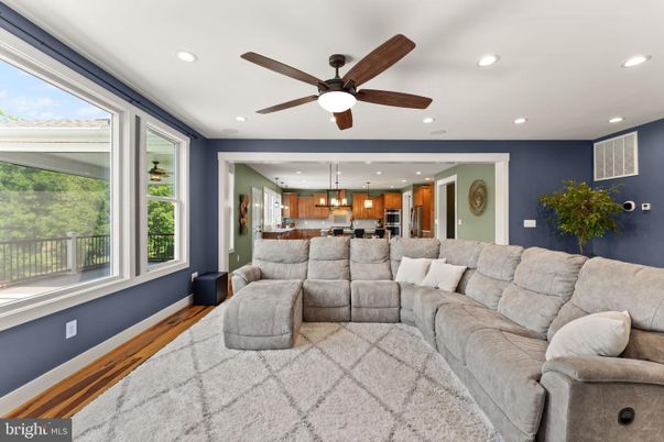 Interior, Kitchen, Living room, Pendant Lights, Recessed Lighting, Stainless Steel Appliances, Wood Texture Flooring