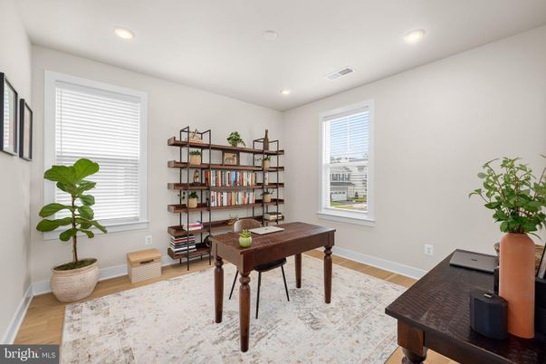 Home Office, Interior, Recessed Lighting, Wood Texture Flooring