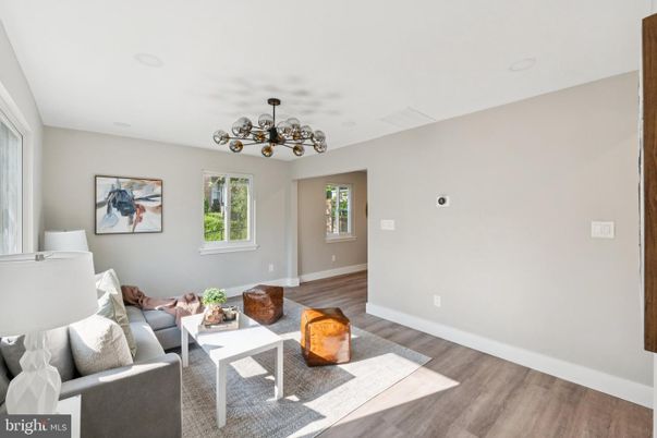 Interior, Living room, Pendant Lights, Wood Texture Flooring