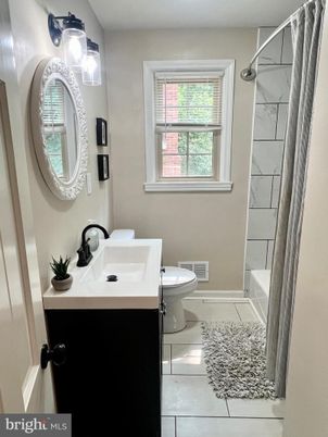 Bathroom, Interior, Marble Walls
