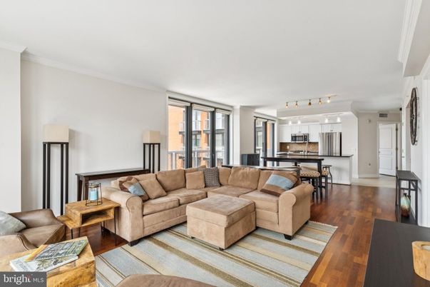Dining room, Interior, Kitchen, Living room, Stainless Steel Appliances, Wood Texture Flooring