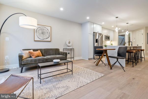 Interior, Kitchen, Living room, Pendant Lights, Recessed Lighting, Stainless Steel Appliances, Wood Texture Flooring