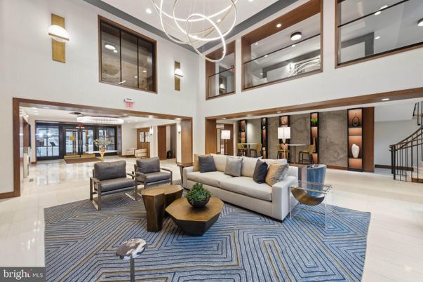 Interior, Living room, Pendant Lights, Recessed Lighting