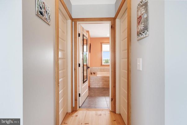Bathroom, Interior, Recessed Lighting, Wood Texture Flooring