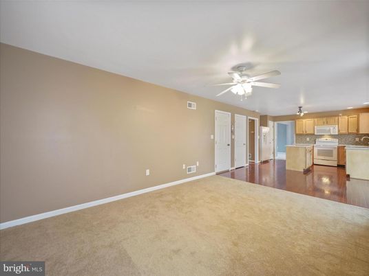 Empty room, Interior, Kitchen, Wood Texture Flooring
