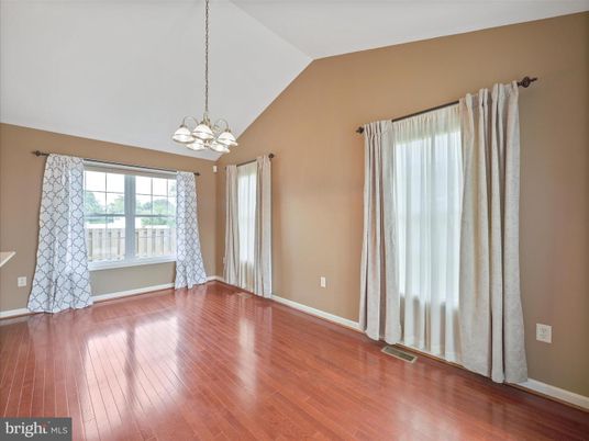 Chandelier, Empty room, Interior, Pendant Lights, Wood Texture Flooring