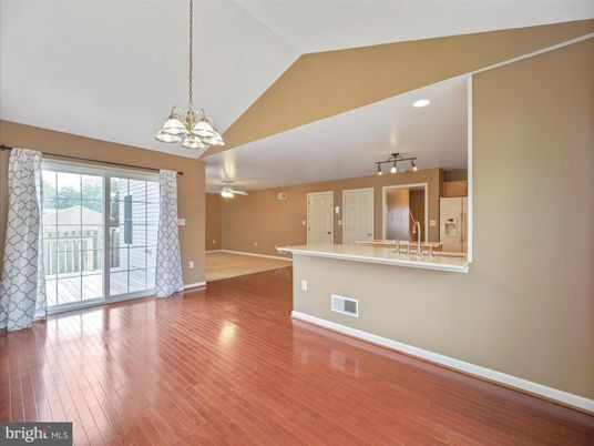 Empty room, Interior, Pendant Lights, Recessed Lighting, Wood Texture Flooring