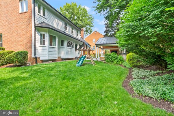 Backyard, Exterior, Playground