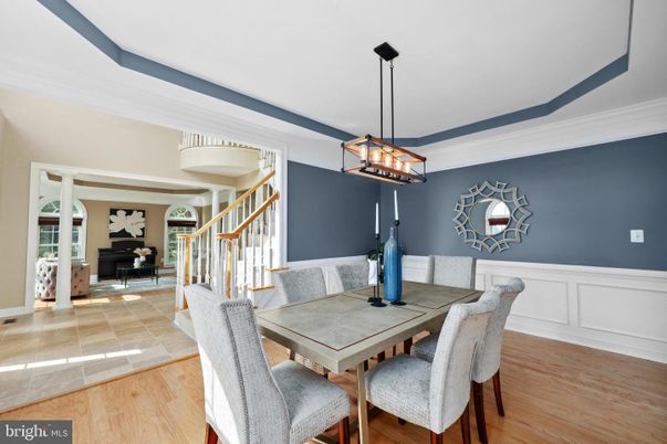 Dining room, Interior, Pendant Lights, Piano, Wood Texture Flooring