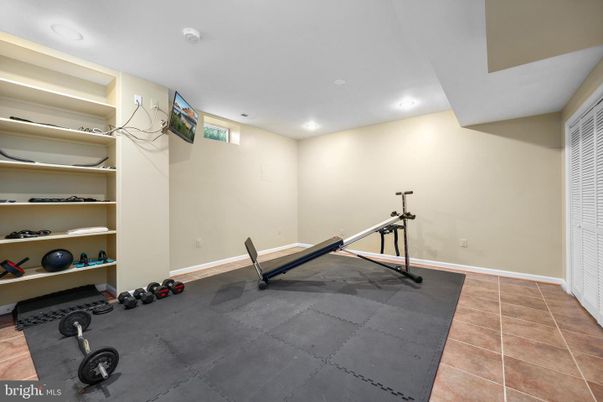 Fitness Equipment, Interior, Recessed Lighting