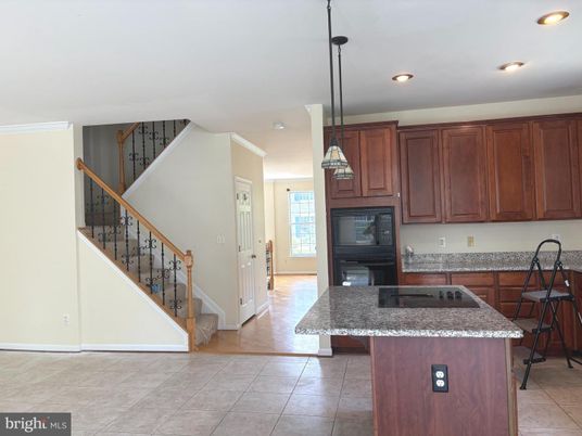 Interior, Kitchen, Pendant Lights, Recessed Lighting