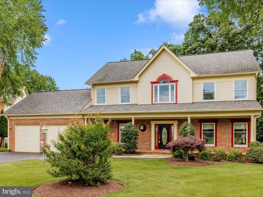 Attached, Exterior, Facade, Brick Facade, Farmhouse