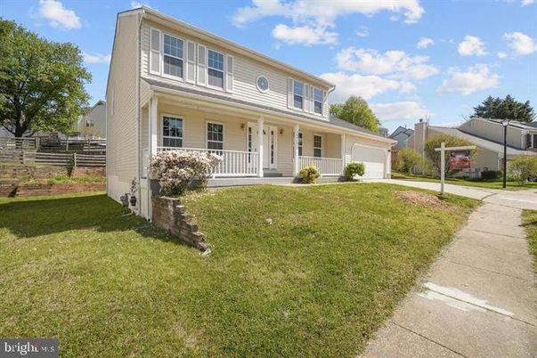 Attached, Backyard, Exterior, Facade, Farmhouse