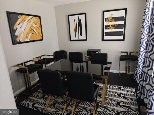 Dining room, Interior