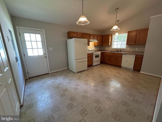 Interior, Kitchen, Pendant Lights