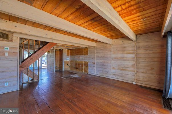 Empty room, Interior, Wooden Beams, Wooden Ceilings, Wood Texture Flooring, Wooden Walls