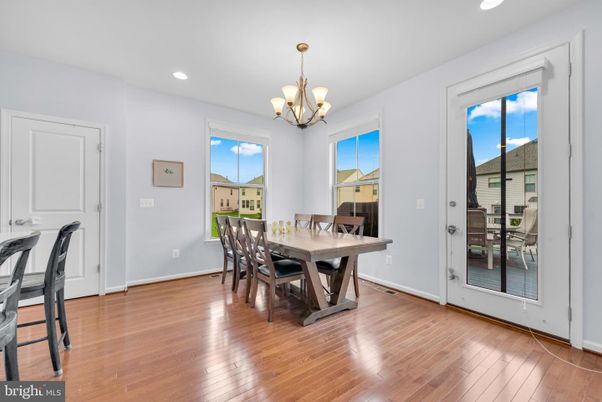 Chandelier, Dining room, Interior, Recessed Lighting, Wood Texture Flooring