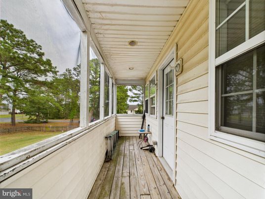 Exterior, Sun Room