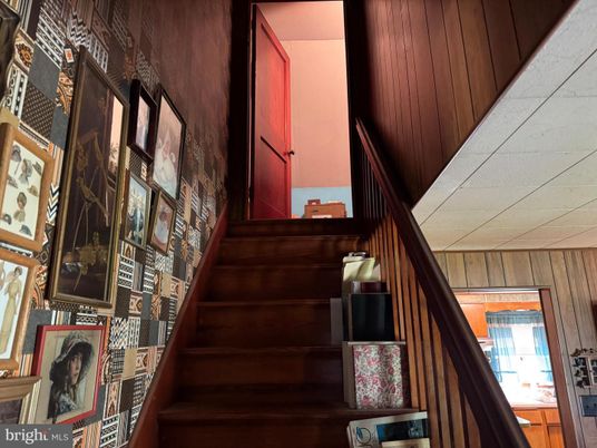 Interior, Wooden Walls