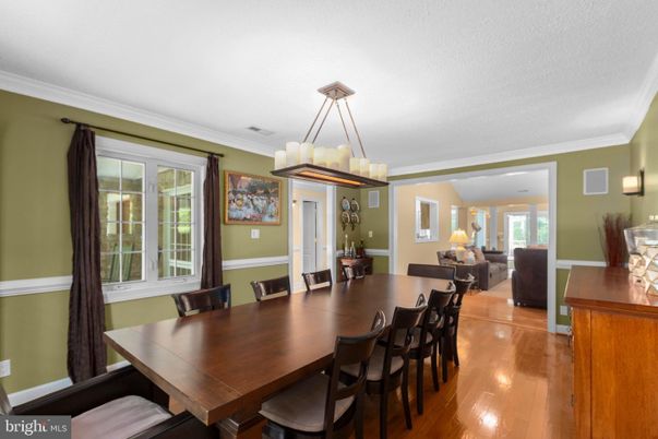Chandelier, Dining room, Interior, Living room, Wood Texture Flooring