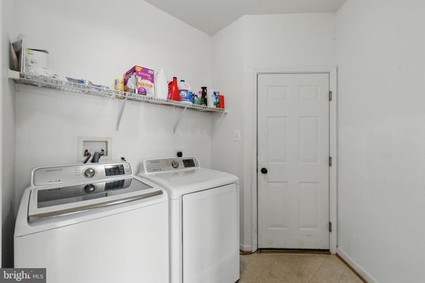 Interior, Washer