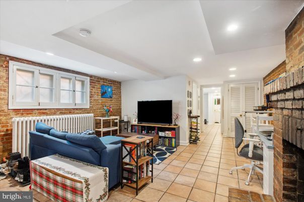 Home Office, Interior, Living room, Recessed Lighting, Stone Walls