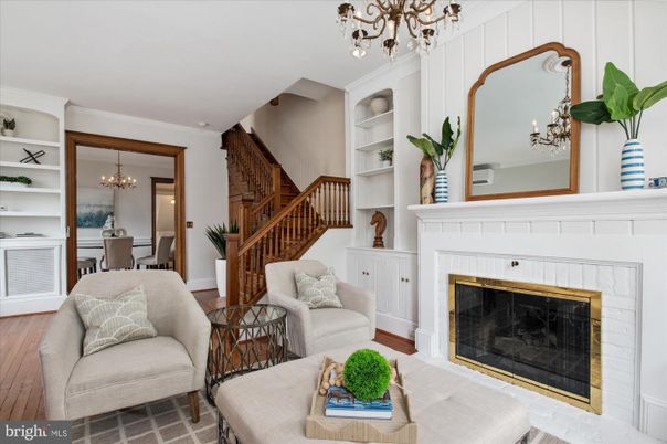 Chandelier, Dining room, Fireplace, Interior, Living room, Wood Texture Flooring