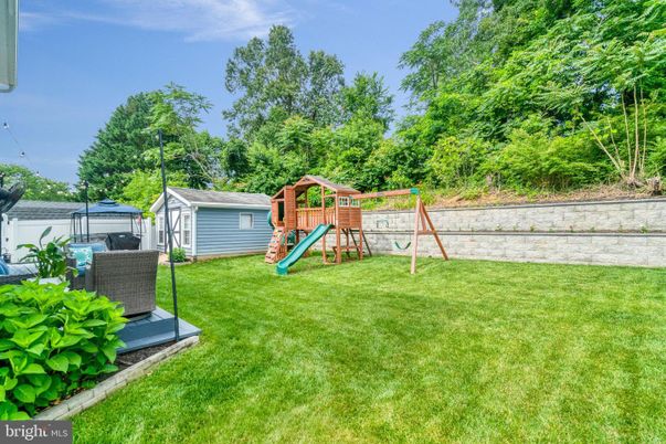 Backyard, Exterior, Playground