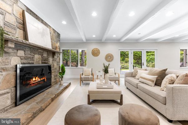 Fireplace, Interior, Living room, Recessed Lighting, Stone Walls, Wood Texture Flooring