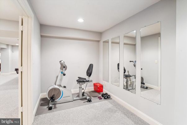 Fitness Equipment, Interior, Recessed Lighting