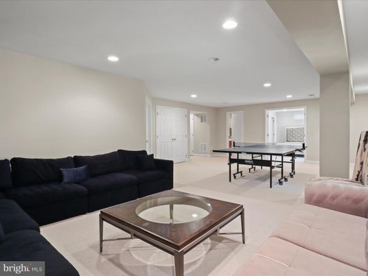 Game Room, Interior, Living room, Recessed Lighting